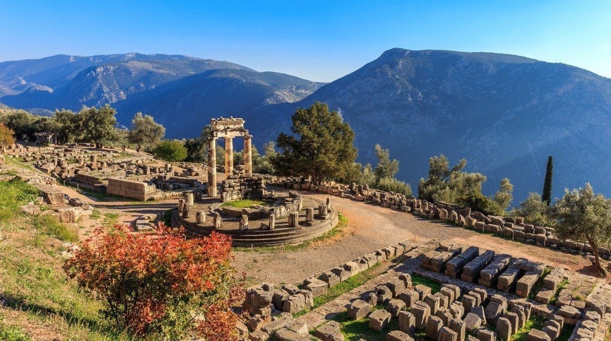 Feture image for Peloponnese Treasures: From Antiquity to Byzantium Small Ship Cruise